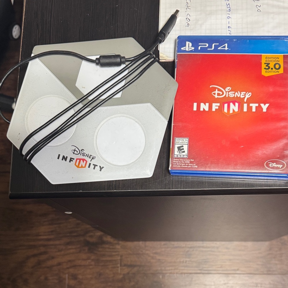 Disney Infinity PS4 Game with Gray Base